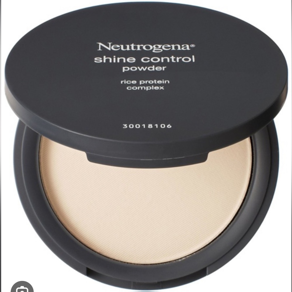 Neutrogena Shine Control Powder in Invisible 10